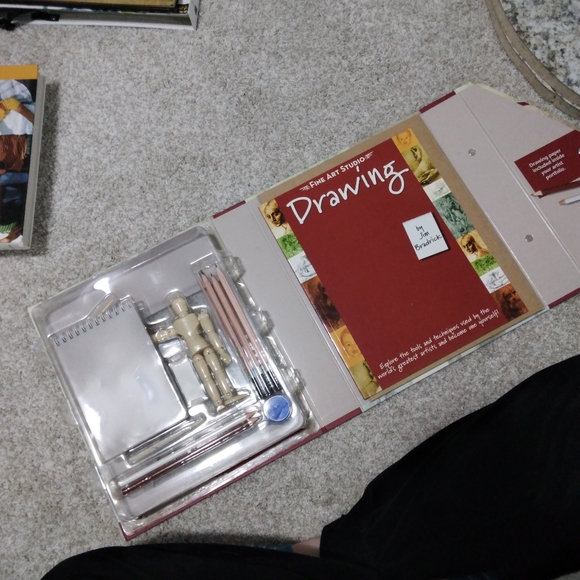 Fine Art Studio Drawing Box Kit - Picture 5 of 5